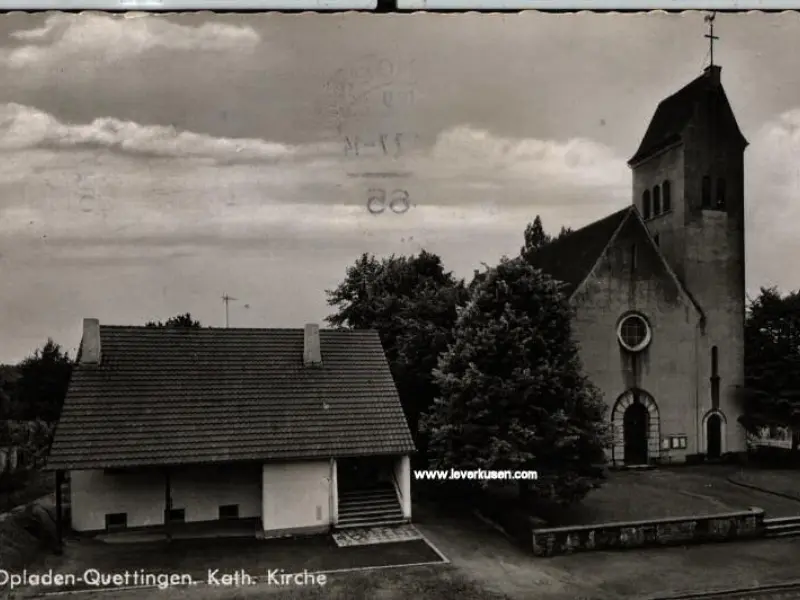 Sankt Maria - Rosenkranzkönigin