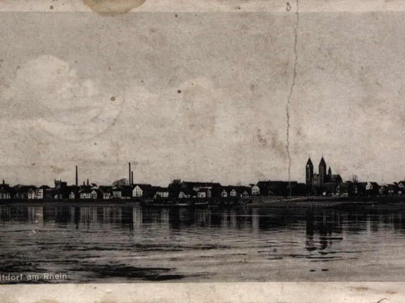 Rhein mit Bayerwerk