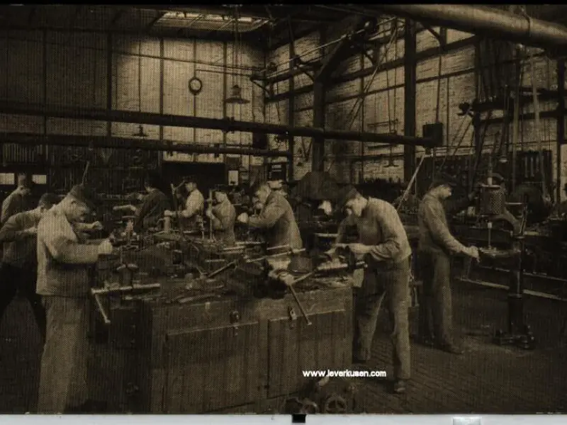 Bayer: Lehrlingswerkstatt