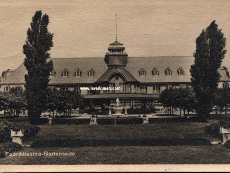 Fabrikkasion - Gartenseite