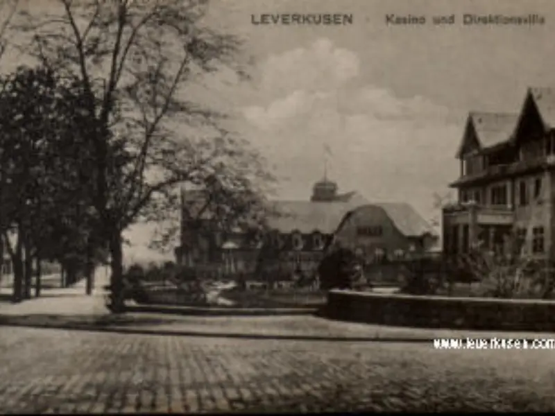 Kasino und Direktorenvilla