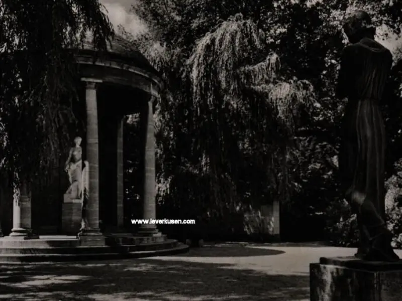 Grabmal Carl Duisbergs