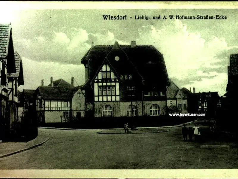 Liebig- und A.W. Hofmann-Straßen-Ecke