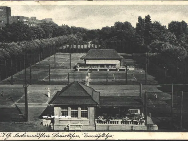 Tennisplätze