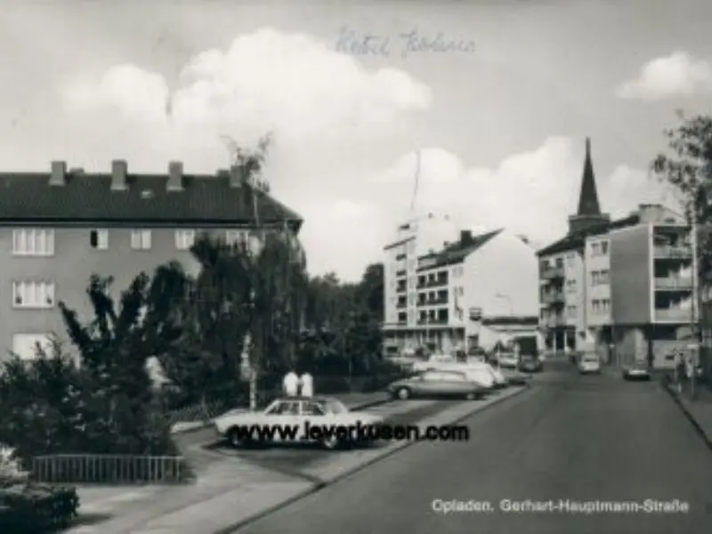 Gerhart-Hauptmann-Str.