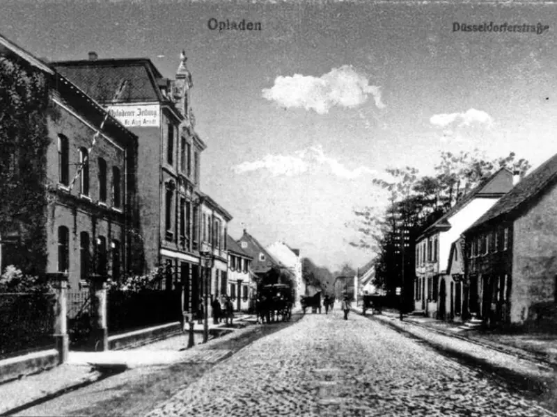 Düsseldorfer Str.