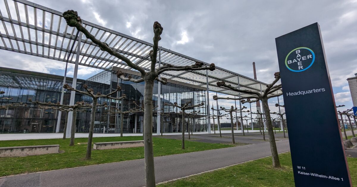 Bayer Konzernzentrale Kaiser-Wilhelm-Allee Leverkusen April 2023