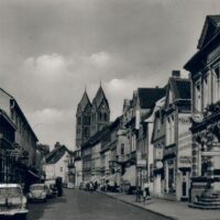 Bergische Landstraße