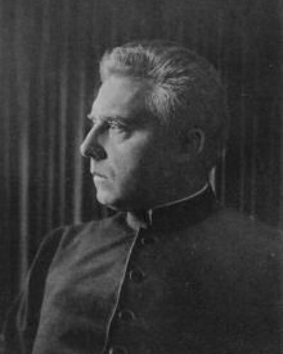 Msgr. Dr. phil Neuenheuser, Peter