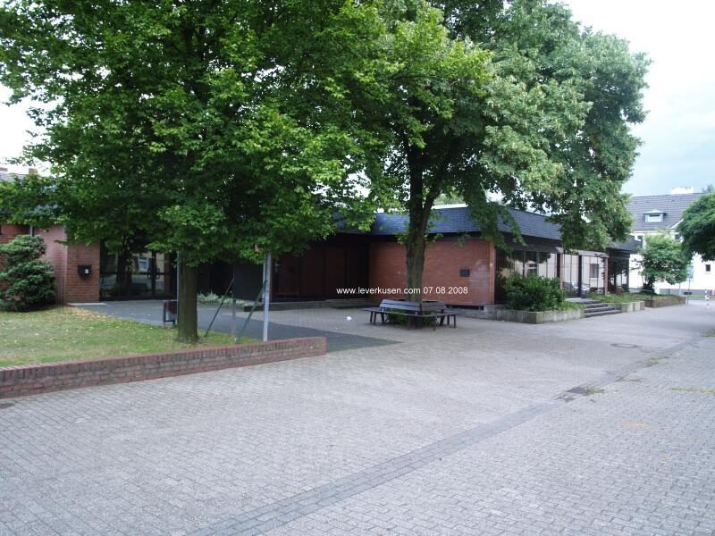 Karl-Bosch-Str.