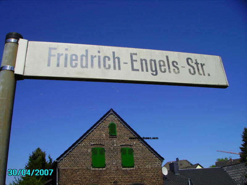 Friedrich-Engels-Str.