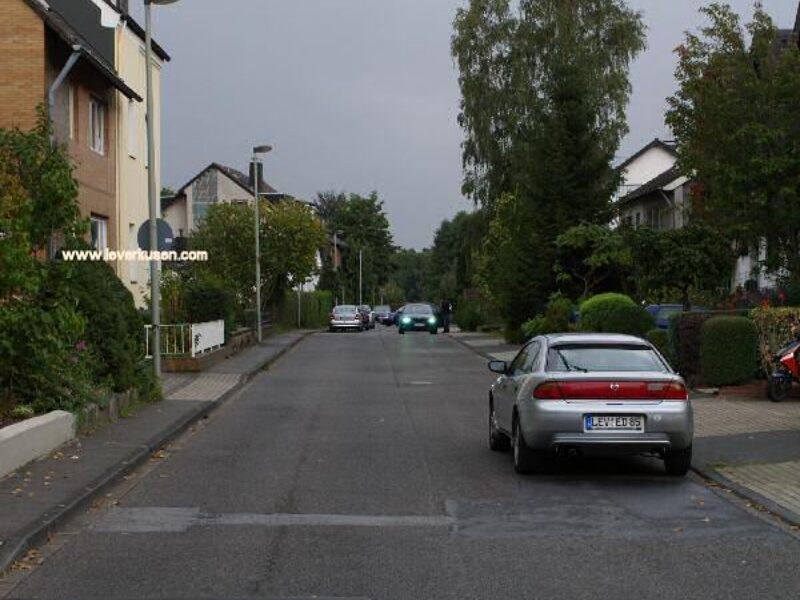 Jacob-Fröhlen-Str.