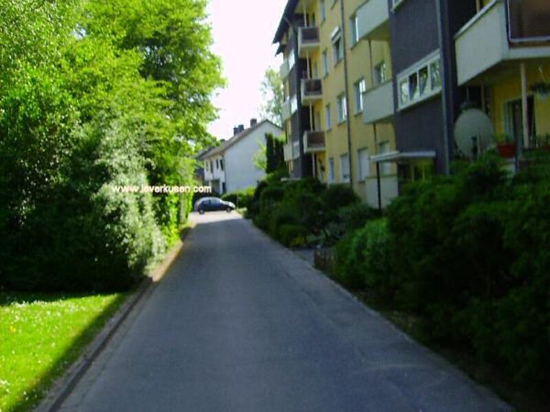 Ulrich-von-Hassell-Str.
