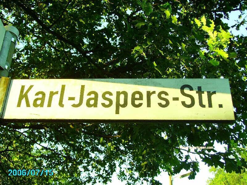 Karl-Jaspers-Str.
