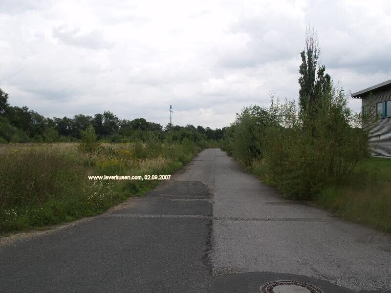 Johannes-Kepler-Str.