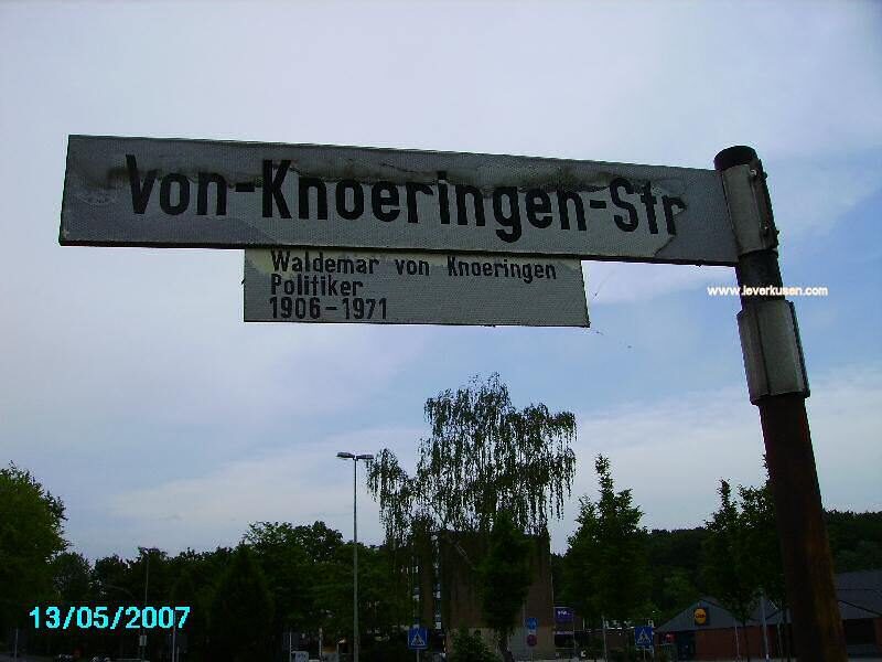Von-Knoeringen-Str.