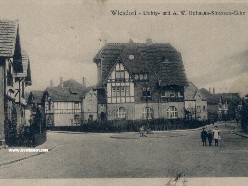 A.-W.-v.-Hofmann-Straße