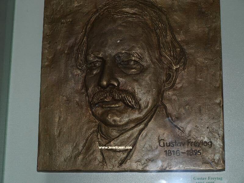 Gustav-Freytag-Str.