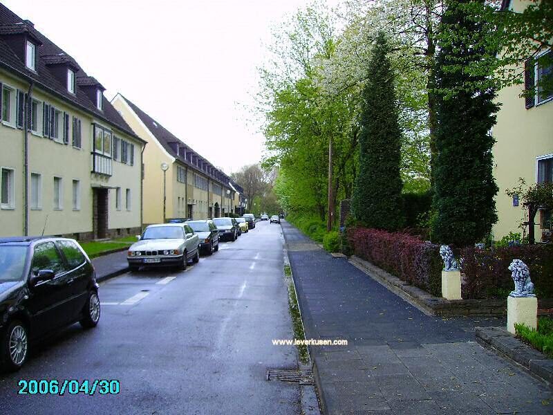 Walter-Nernst-Str.