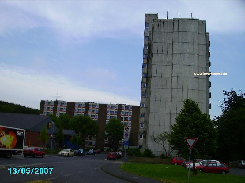 Carl-von-Ossietzky-Str.
